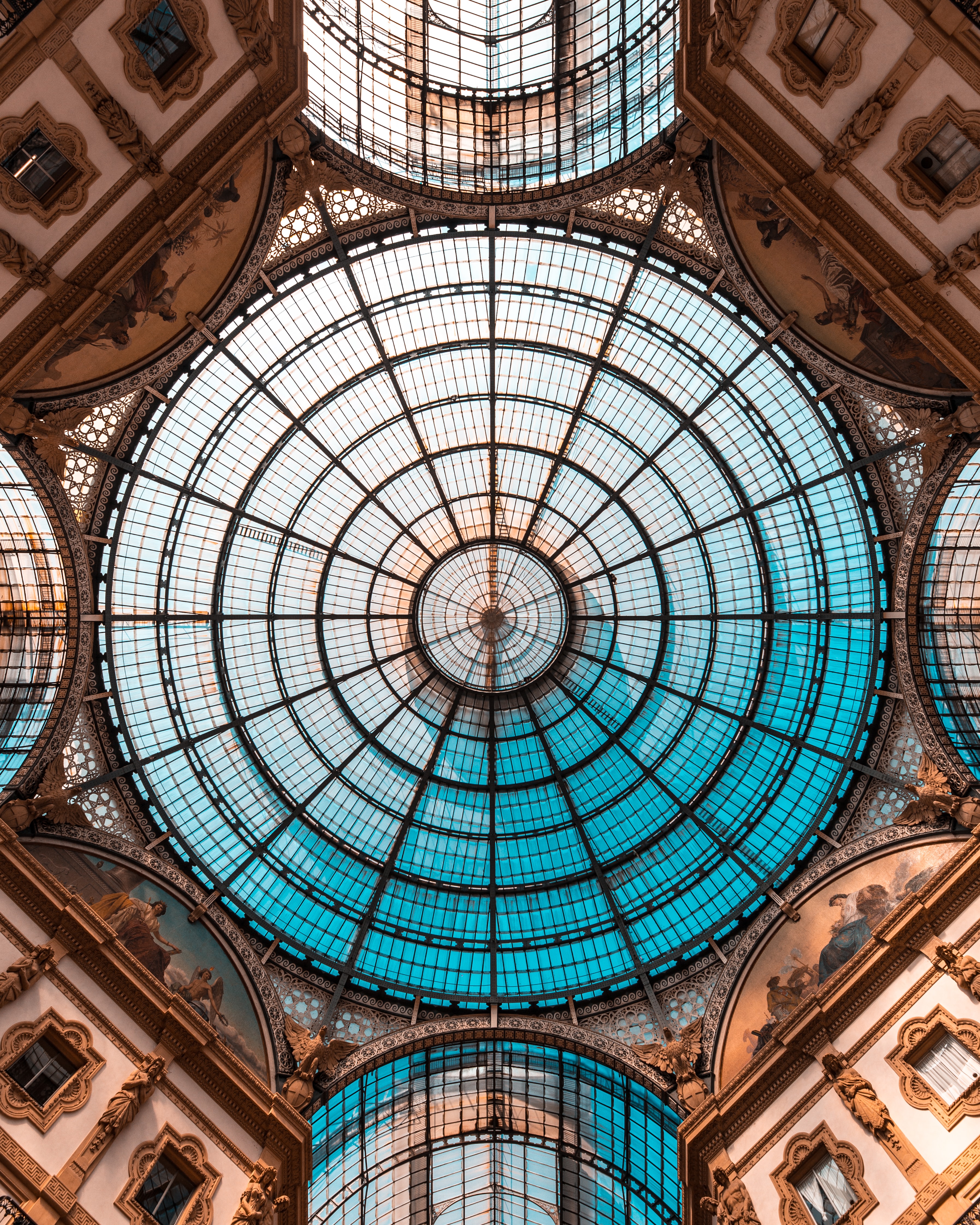 foto della galleria Vittorio Emanuele II a Milano per concerto degli Imagine Dragons